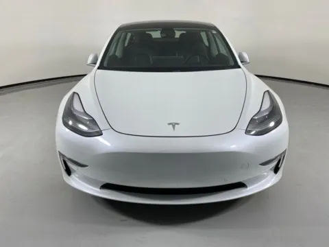 Photos of 2019 Tesla Model 3 Standard Range Plus for sale in Blue Springs, MO at MAG Auto - Munsterman Automotive Group