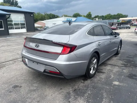 More photos of 2023 Hyundai Sonata SE at MAG Auto - Munsterman Automotive Group, MO