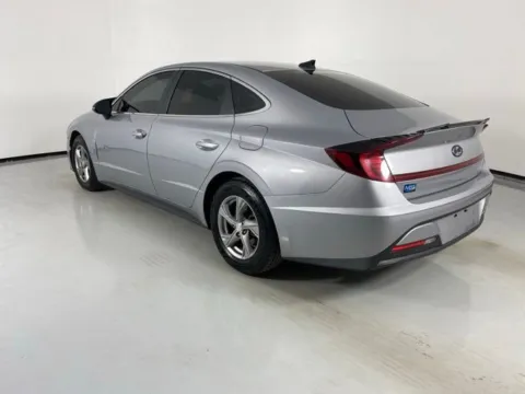More photos of 2023 Hyundai Sonata SE at MAG Auto - Munsterman Automotive Group, MO