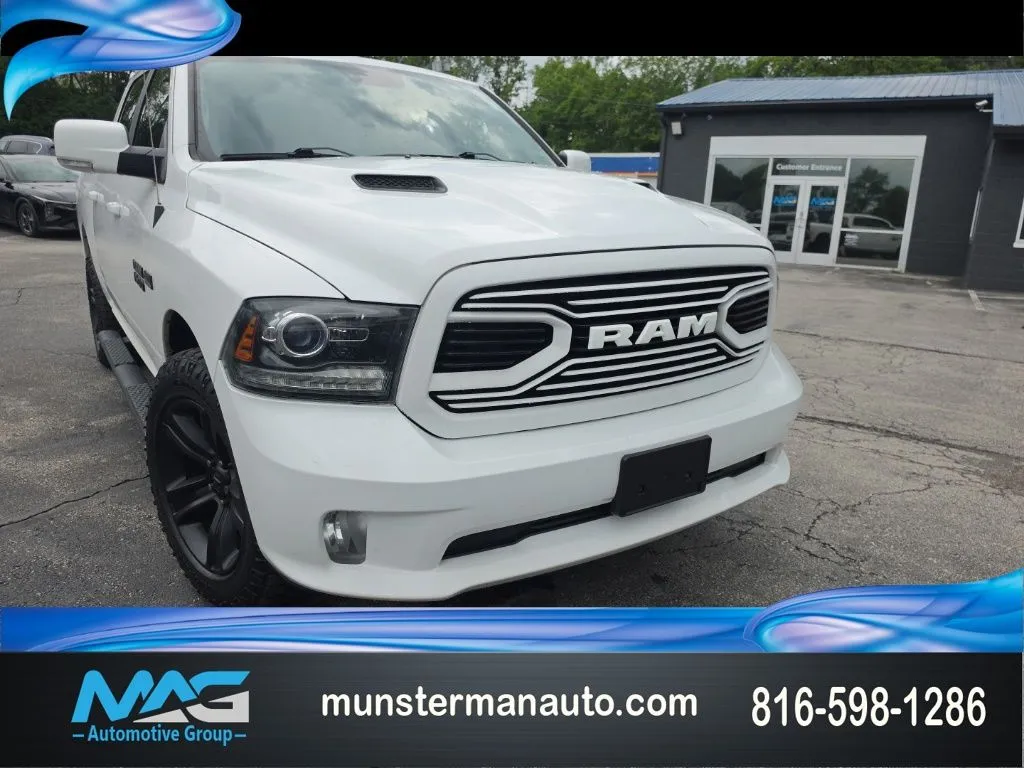 2018 RAM 1500 Sport Crew Cab 4x4 5'7" Box's photo
