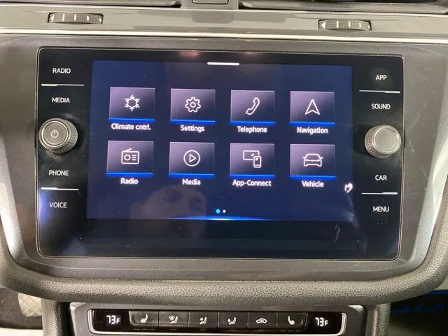Volkswagen Tiguan photo 22