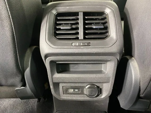Volkswagen Tiguan photo 39