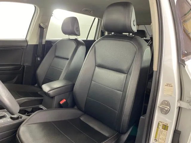 Volkswagen Tiguan photo 17