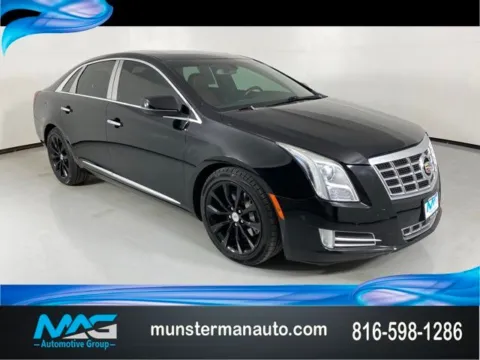 Black 2015 Cadillac XTS Luxury for sale in Blue Springs, MO