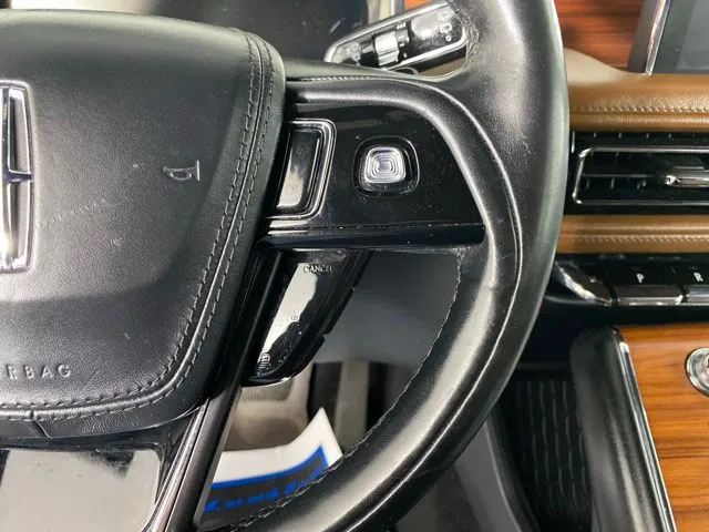 Lincoln Aviator photo 33
