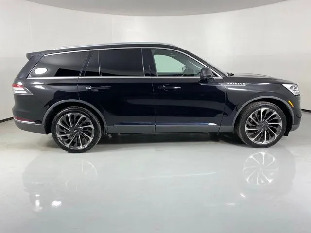 Lincoln Aviator photo 8