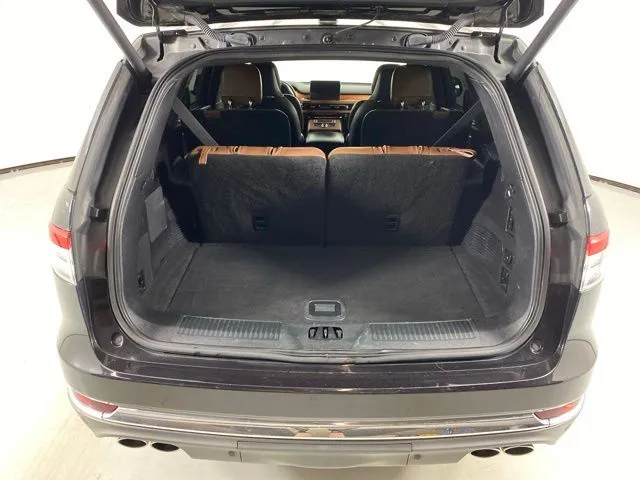 Lincoln Aviator photo 44