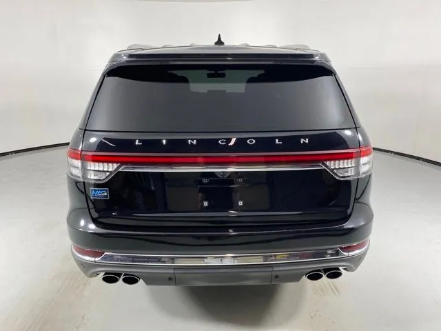 Lincoln Aviator photo 6
