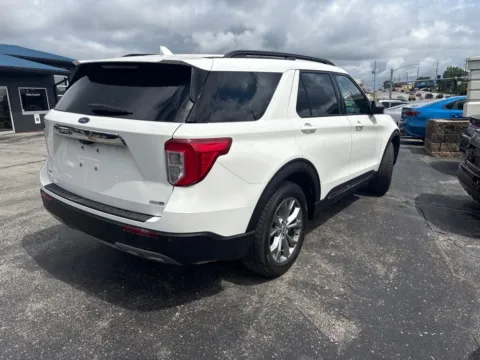 More photos of 2020 Ford Explorer XLT at MAG Auto - Munsterman Automotive Group, MO