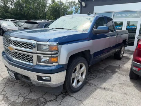 Photos of 2015 Chevrolet Silverado 1500 LT for sale in Blue Springs, MO at MAG Auto - Munsterman Automotive Group