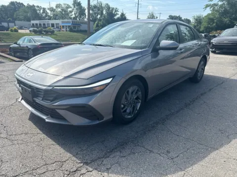 Photos of 2024 Hyundai Elantra SEL for sale in Blue Springs, MO at MAG Auto - Munsterman Automotive Group