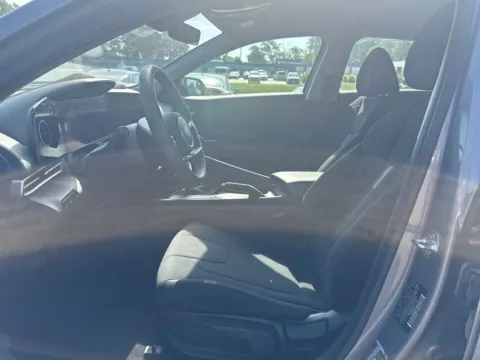 More photos of 2024 Hyundai Elantra SEL at MAG Auto - Munsterman Automotive Group, MO