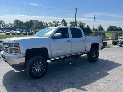 Photos of 2015 Chevrolet Silverado 1500 LT for sale in Blue Springs, MO at MAG Auto - Munsterman Automotive Group