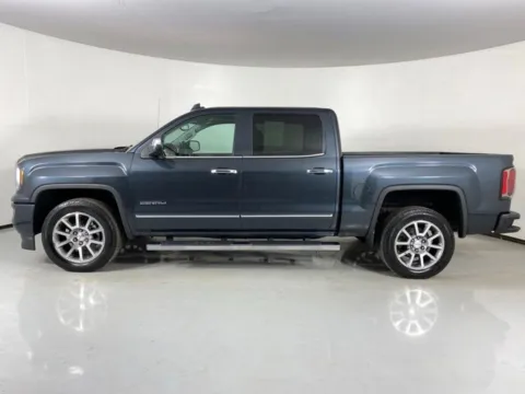 More photos of 2018 GMC Sierra 1500 Denali at MAG Auto - Munsterman Automotive Group, MO