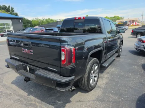 More photos of 2018 GMC Sierra 1500 Denali at MAG Auto - Munsterman Automotive Group, MO