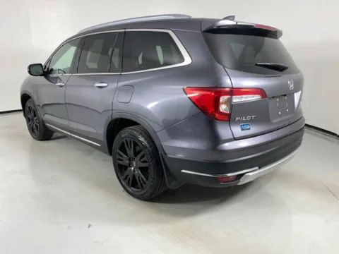 More photos of 2021 Honda Pilot Touring at MAG Auto - Munsterman Automotive Group, MO