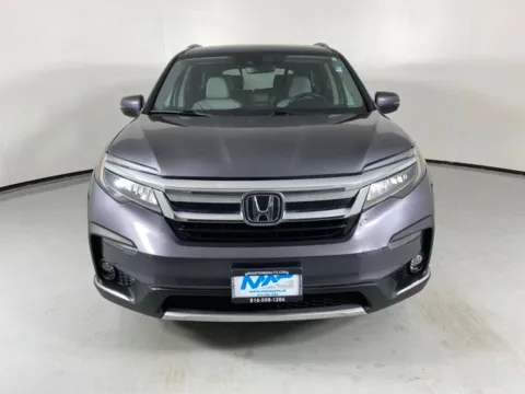 Photos of 2021 Honda Pilot Touring for sale in Blue Springs, MO at MAG Auto - Munsterman Automotive Group