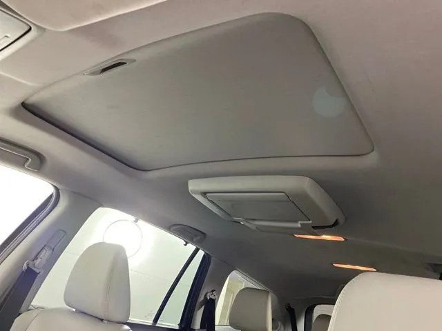 Honda Pilot photo 12