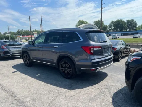 Another view of 2021 Honda Pilot Touring for sale in Blue Springs, MO at MAG Auto - Munsterman Automotive Group