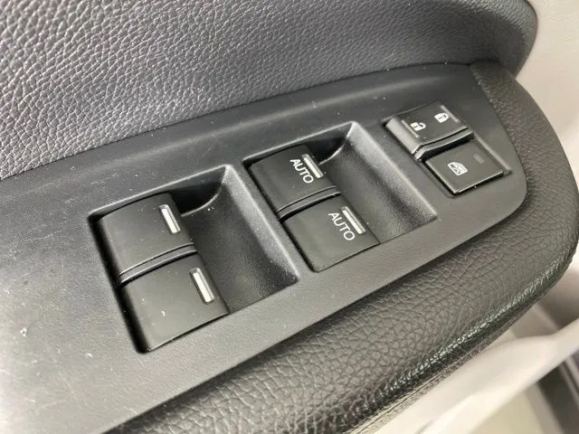 Honda Pilot photo 16