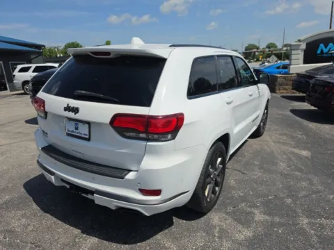 More photos of 2019 Jeep Grand Cherokee Overland at MAG Auto - Munsterman Automotive Group, MO