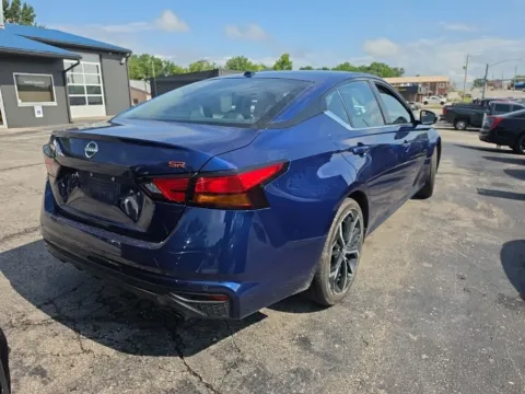 More photos of 2024 Nissan Altima 2.5 SR at MAG Auto - Munsterman Automotive Group, MO