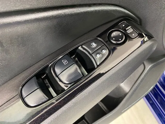 Nissan Altima photo 16
