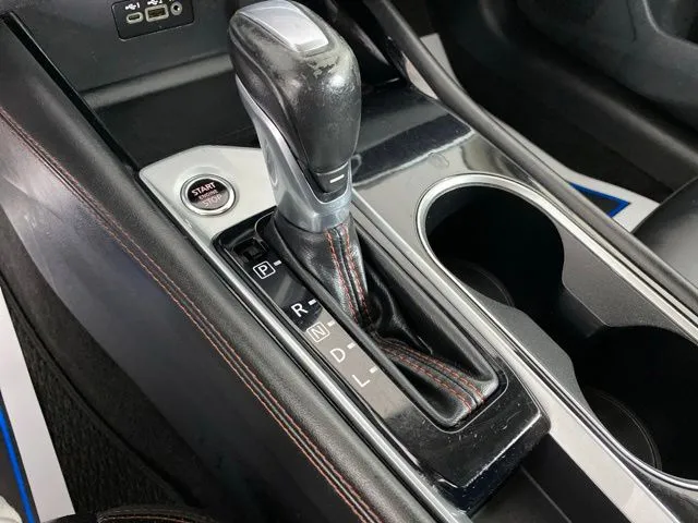 Nissan Altima photo 23