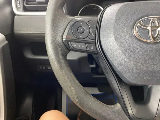 Toyota RAV4 photo 26