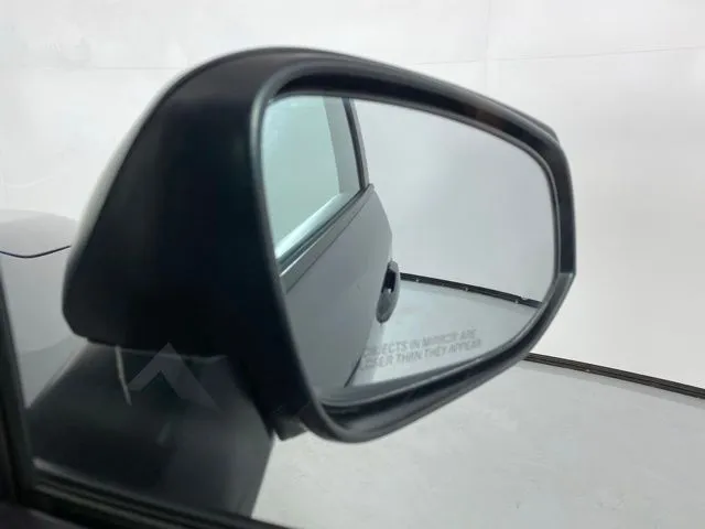 Toyota RAV4 photo 9