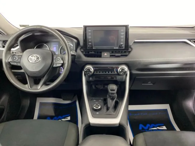 Toyota RAV4 photo 36