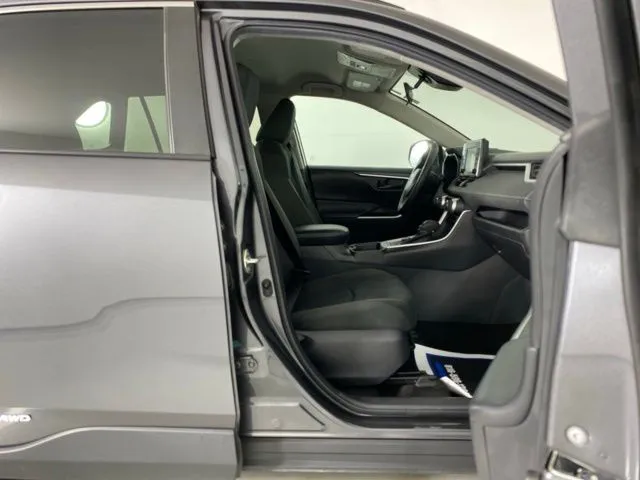 Toyota RAV4 photo 41