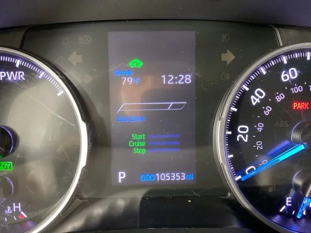 Toyota RAV4 photo 29