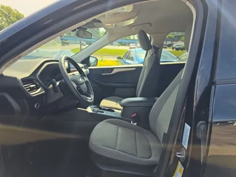 More photos of 2022 Ford Escape SE at MAG Auto - Munsterman Automotive Group, MO