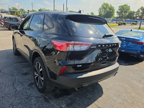 Another view of 2022 Ford Escape SE for sale in Blue Springs, MO at MAG Auto - Munsterman Automotive Group