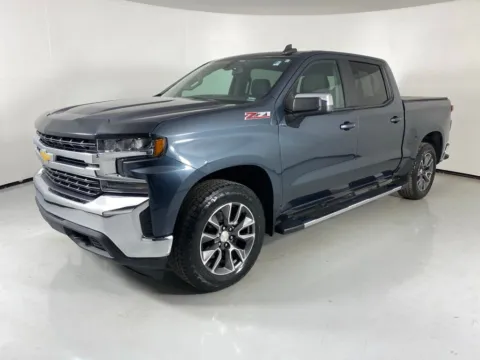 Another view of 2021 Chevrolet Silverado 1500 LT for sale in Blue Springs, MO at MAG Auto - Munsterman Automotive Group
