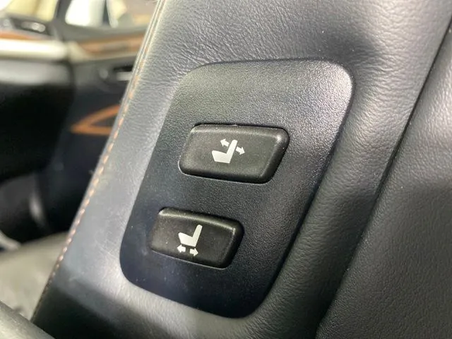 Lexus LS photo 41