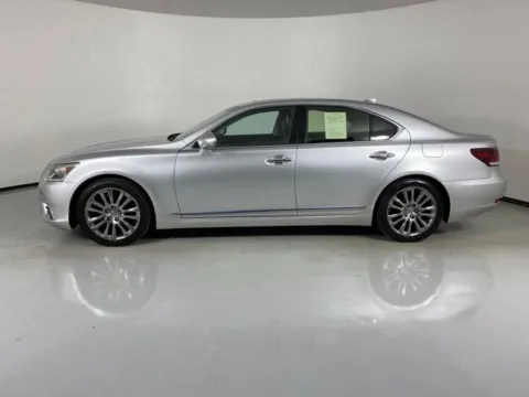 More photos of 2016 Lexus LS 460 at MAG Auto - Munsterman Automotive Group, MO