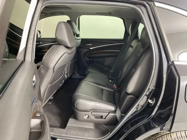 Acura MDX photo 34