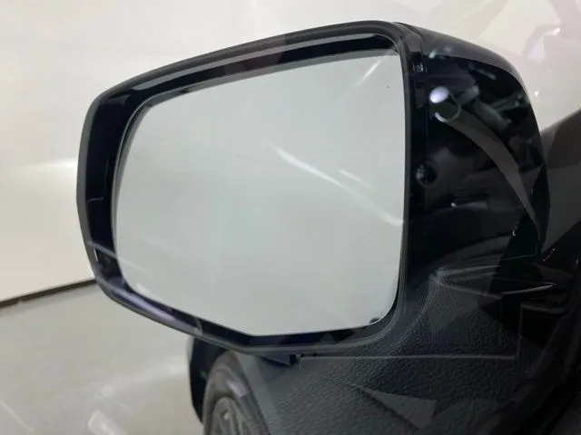 Acura MDX photo 10