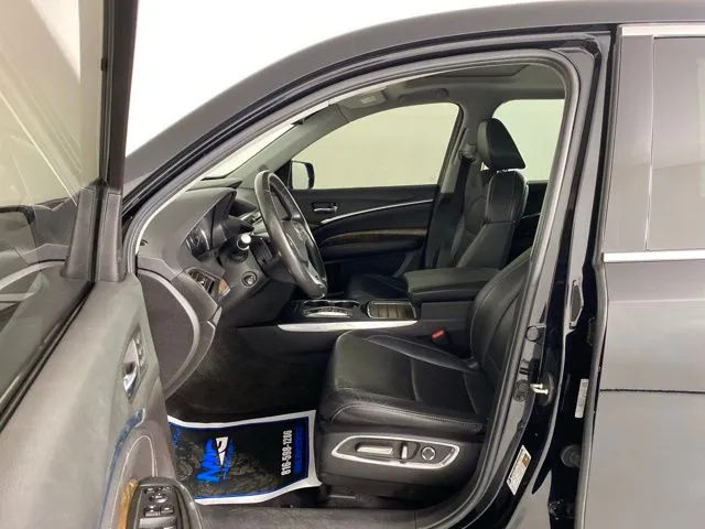 Acura MDX photo 13