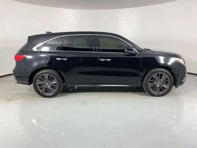 Acura MDX photo 8