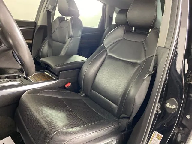 Acura MDX photo 18
