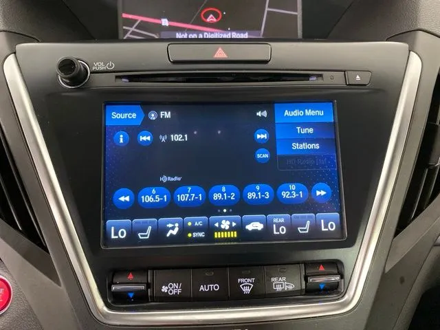 Acura MDX photo 22
