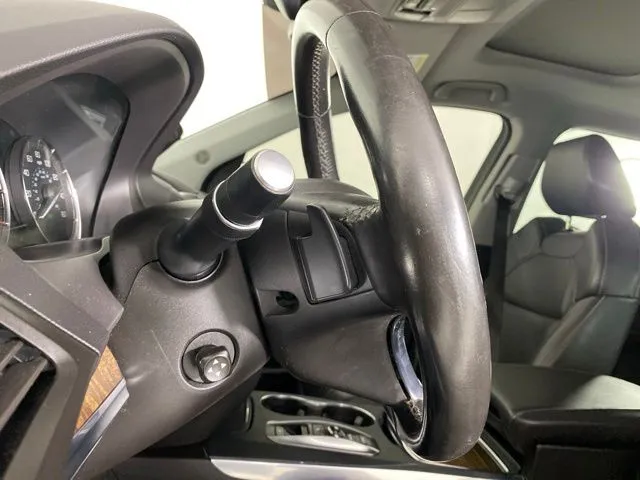 Acura MDX photo 32