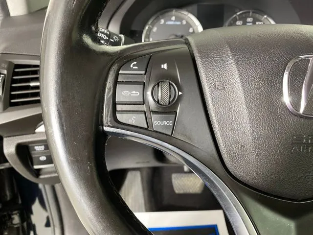 Acura MDX photo 27