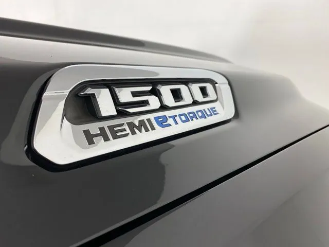 Ram 1500 photo 9