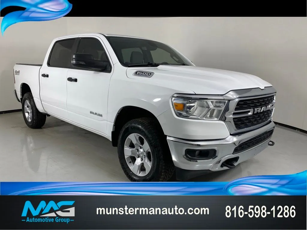 White 2023 Ram 1500 Big Horn/Lone Star for sale in Blue Springs, MO