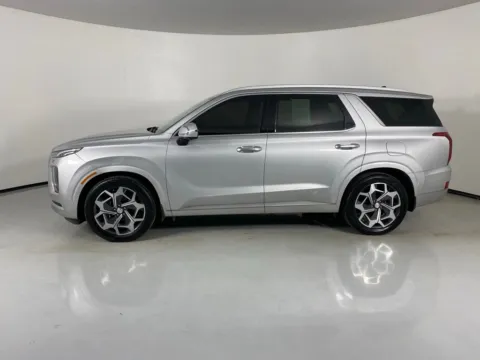 More photos of 2021 Hyundai Palisade Calligraphy at MAG Auto - Munsterman Automotive Group, MO