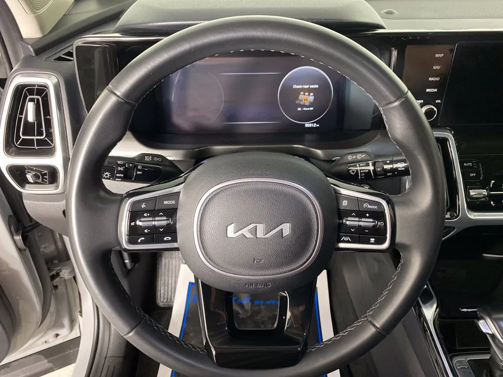 Kia Sorento photo 28